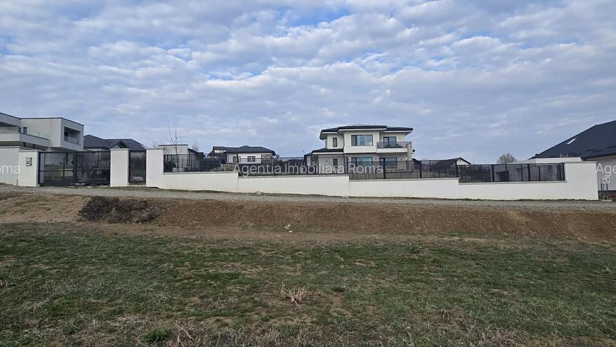 Teren intravilan Lebada cu vedere catre lac - 3