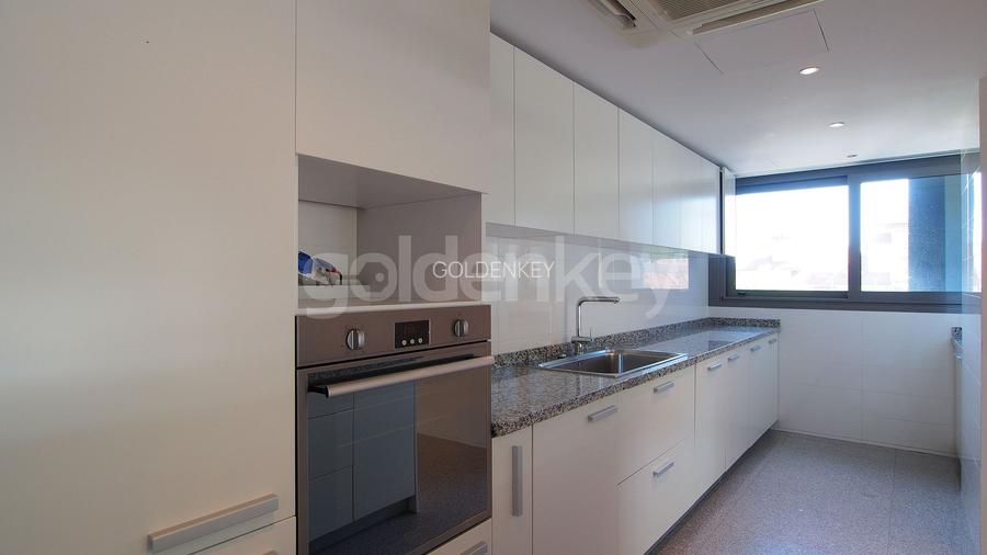 Apartament spatios cu 4 camere, terase generoase - 5