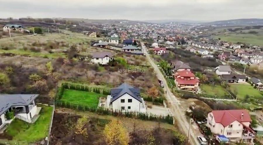 Casa de vanzare cu priveliste frumoasa - 2