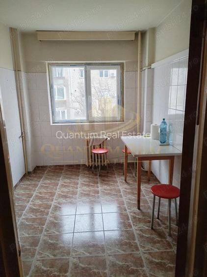 Apartament 3 camere; Sos M Bravu la 5 minute de Metrou Obor, etaj 5/ 8 - 4