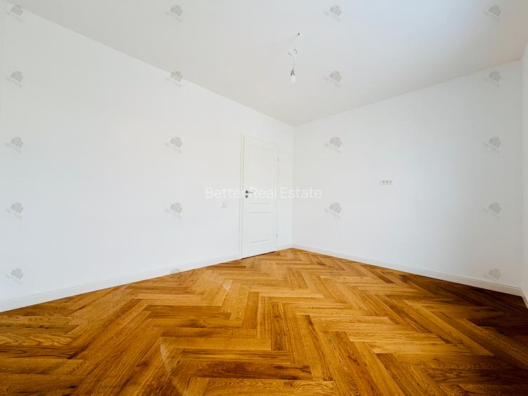 Casă individuală de vânzare în Comuna Berceni 5 camere - curte 476 mp - 14