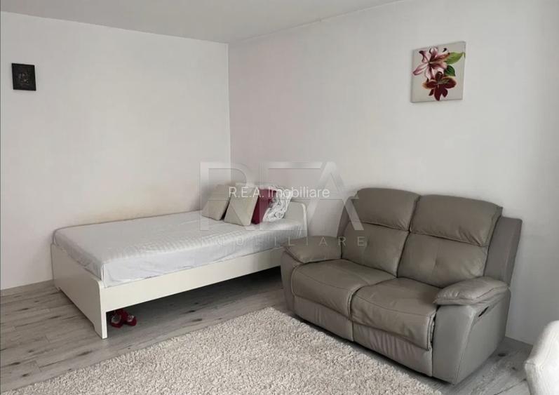 Garsoniera, et 5/7, bloc 1990, 41 mp-Panduri - 4