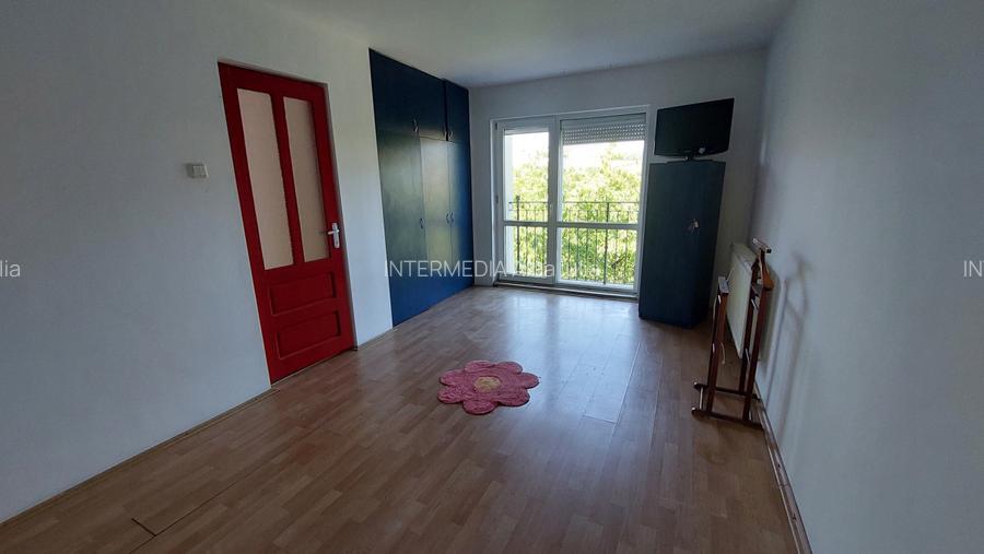 Apartament cu 3 camere de inchiriat la casa zona Cetate. - 9