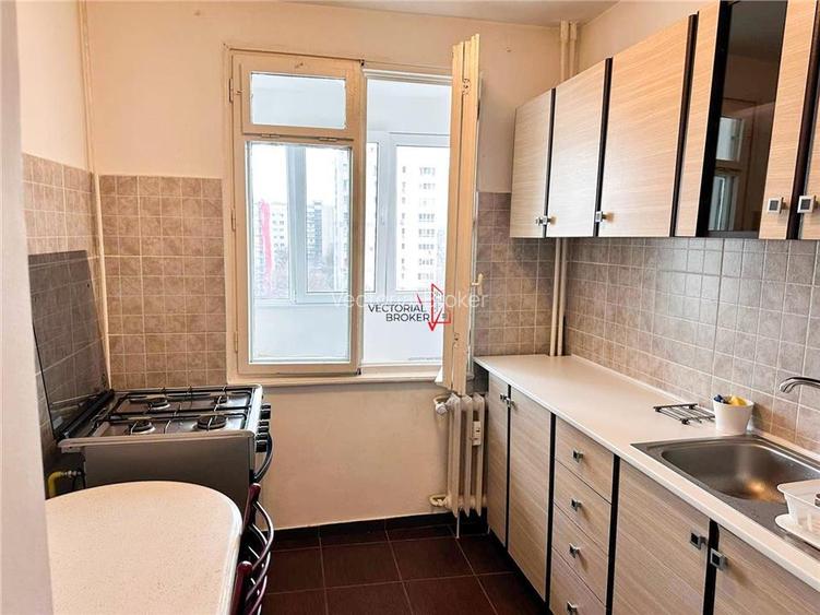 Nicolae Grigorescu 5'' Metrou Parc IOR Titan Luminos - 3