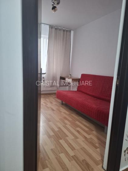 Apartament 2 camere de închiriat Apărătorii Patriei - 4