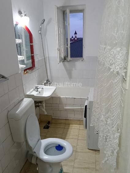 Ofer spre închiriere apartament  - 7