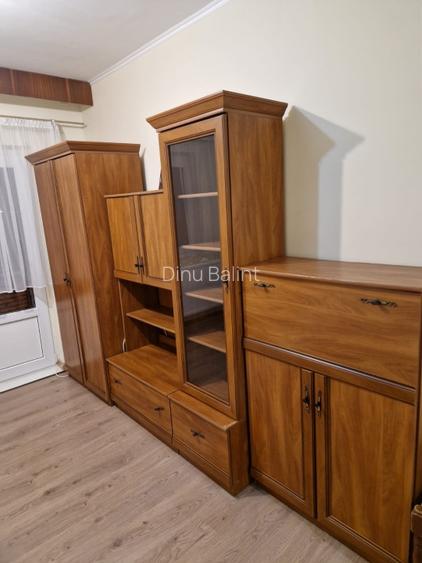 Inchiriez apartament cu 3 camere in zona Boavista - 14