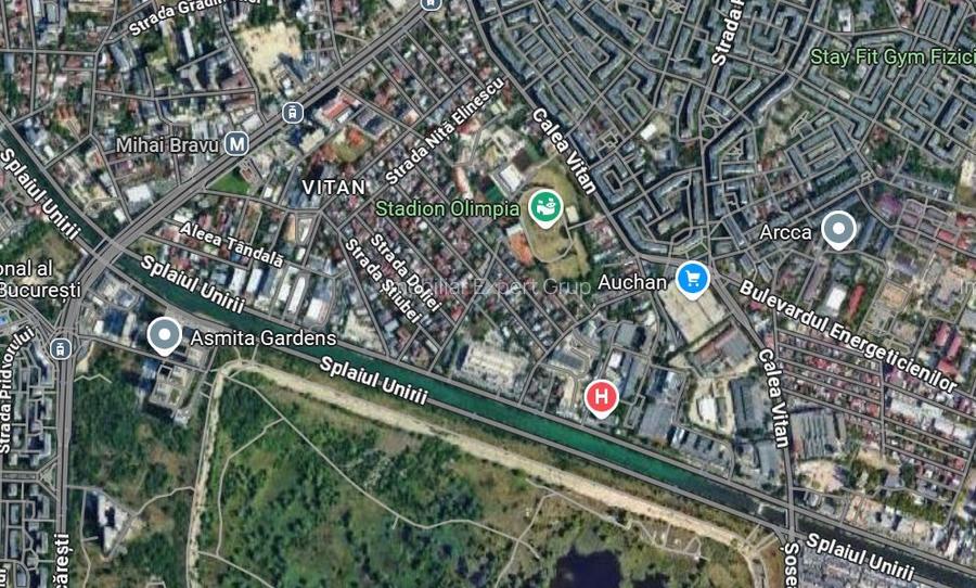 teren cu casa si hala in chirie - 6