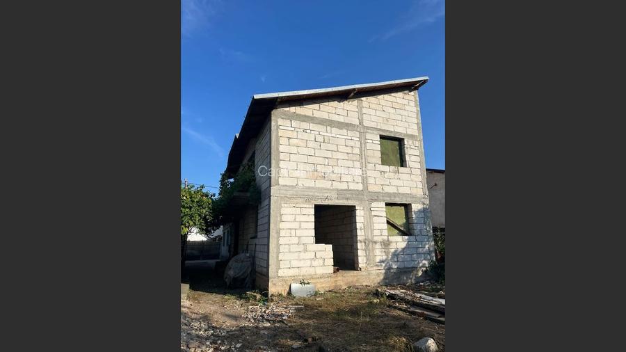 Casa Duplex partial finalizata,  zona Andrei Muresanu - 5