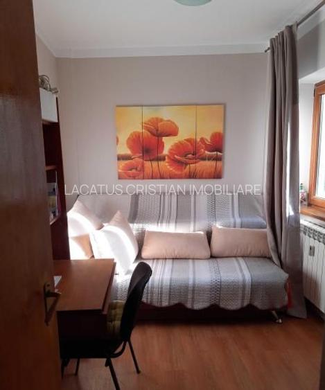 APARTAMENT 3 CAMERE SEMIDECOMANDAT ZONA ULTRACENTRAL - 3