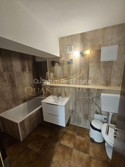 Apartament 3 camere  90 mp - Bd.Decebal- bloc din 1988 - 4