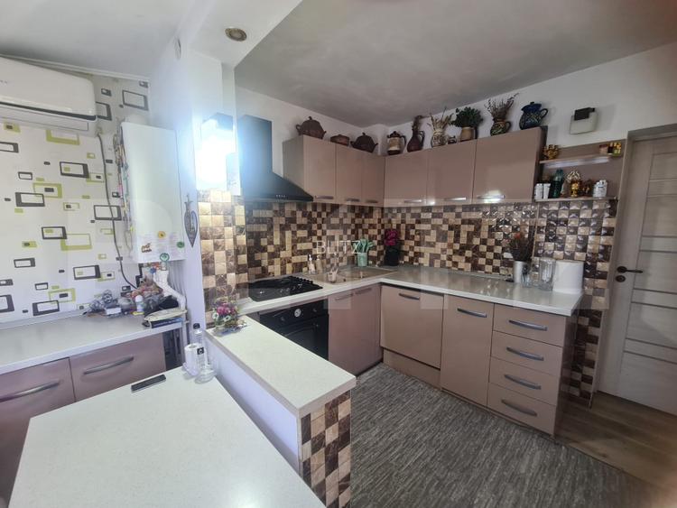 Casa de vanzare, cu 2 camere, 54 mp, zona Smardan - 2