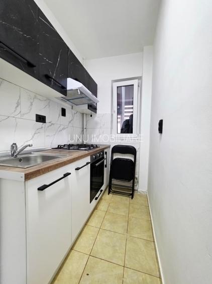 Etaj 2-Gradinari-Iulius Mall-1 Camera Decomandat-bloc 78' - 12