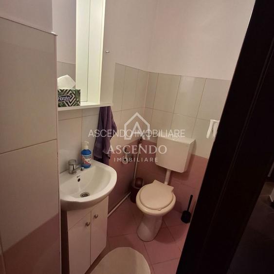 Apartament 3 camere decomandat Militari Uverturii + parcare - 600 EUR - 13