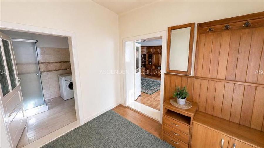 Casa cu spatiu comercial, 1.000mp teren anexe, areal Central, Reghin - 5