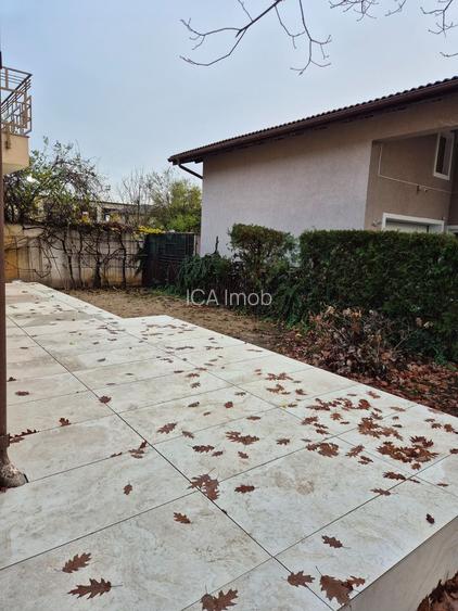 Prima inchiriere Vila cu 6 camere, garaj Pipera - Drumul Negru - 23