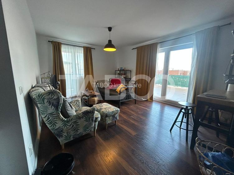 Penthouse de vanzare ulilat si mobilat cu terasa de 55 mp in Turnisor - 21