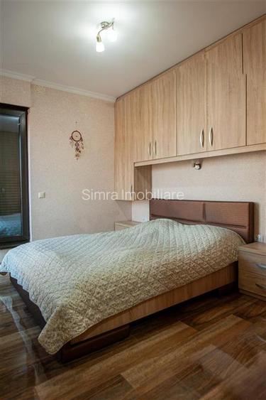 Vila D+P+E cu jaccuzi exterior in Iosia - 18