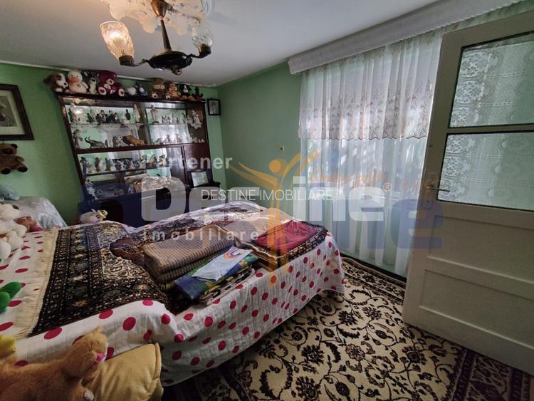 Casă bătrânească modernizată 74 mp + 73 mp anexe teren 585mp - 10