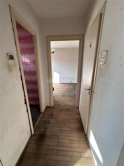 Apartament 2 camere Bd-ul Socola etaj 3 - 4