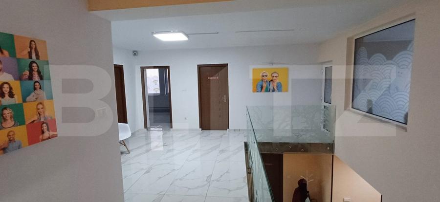 Spatiu pentru o clinica dentara sau birouri, 3 camere, 60 mp, zona Centura