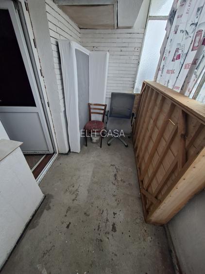 Apartament cu 2 camere, decomandat, Nicolina - 7