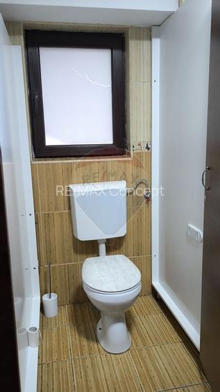 Spațiu comercial - 14