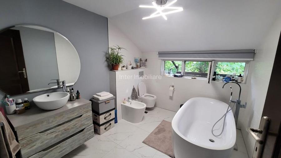 Vila Sararie cod 154486 tel 0731226666 - 6