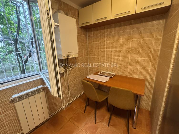 3 camere - Ozana - Titan - Centrala - Parcare - Metrou - Prima chirie - 2