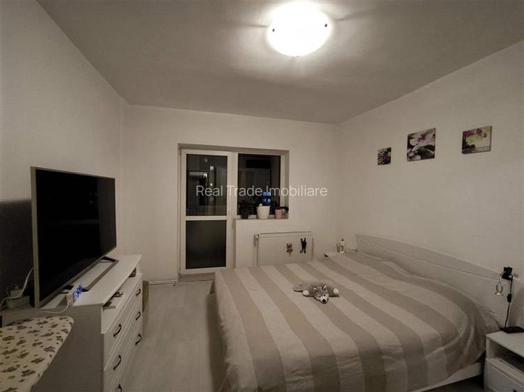 Apartament 4 camere decomandat etaj intermediar Astra - 2