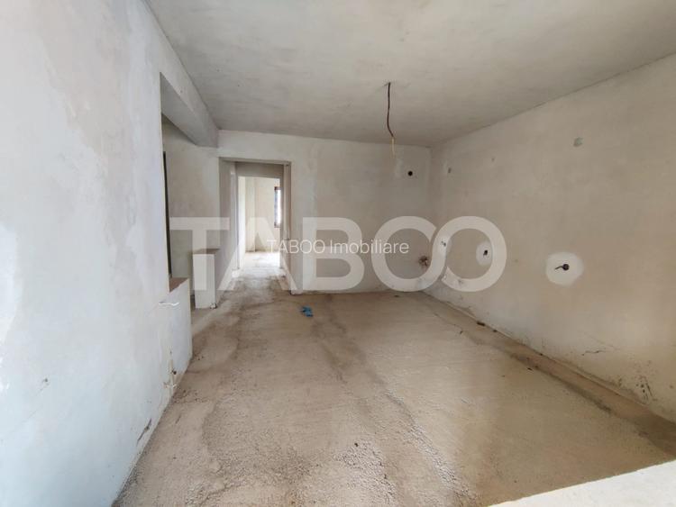Comision 0% Casa tip duplex de vanzare 6 camere cu teren Saliste Sibiu - 12
