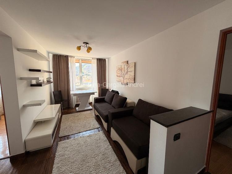 Apartament 4 camere decomandat renovat, Dărmănești - Mihai Viteazu, proprietar - 2