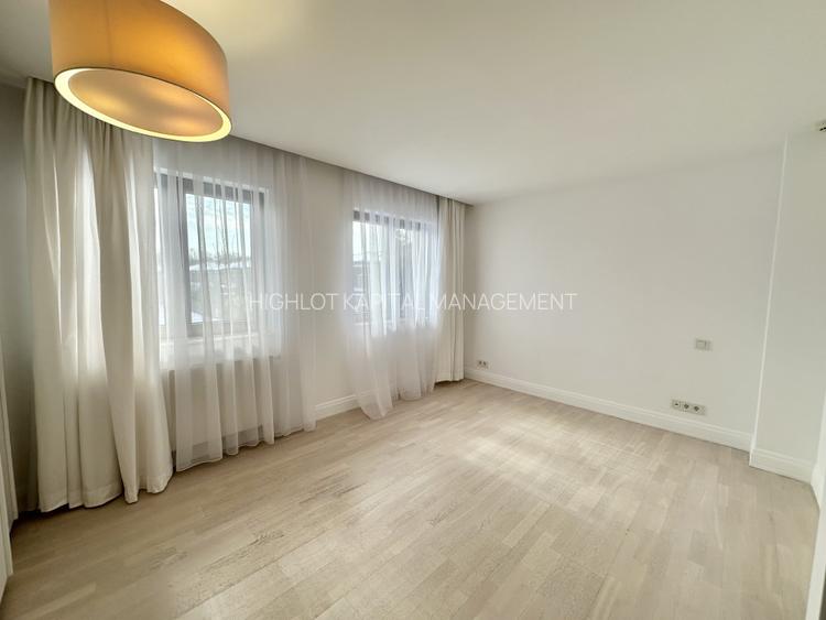 SANSA UNICA IN OXFORD GARDENS | VILA CU 3 DORMITOARE - AISB - 17