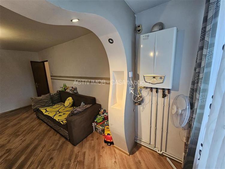 Resita, 2 Cam. Mobilat+Utilat, Micro 3 - 11