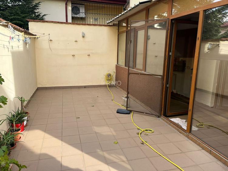 COMISION 0 Apartament Precupetii Vechi /  Calea Mosilor - 2