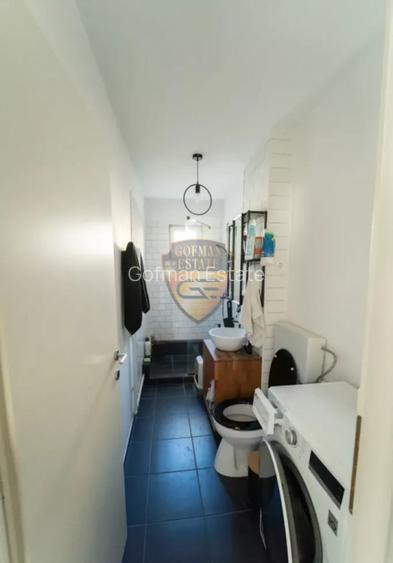 2 camere, Tomis III, City Park Mall, 41.4mp, balcon, centrala, gaz, A/C, et 4/4 - 4