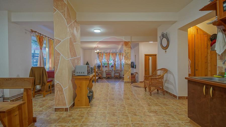 Vila în Poiana Brașov – Refugiu exclusivist și investiție! - 36