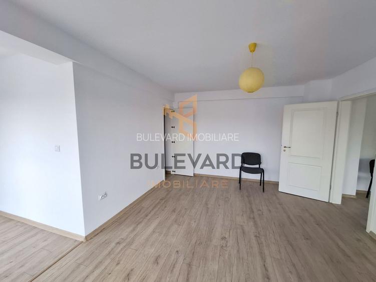 Spatiu de birou 62.5 mp + terasa 32 mp, parcare - 10