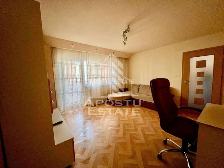 Apartament cu 3 camere, 2 bai, etaj intermediar, zona Aradului - 3