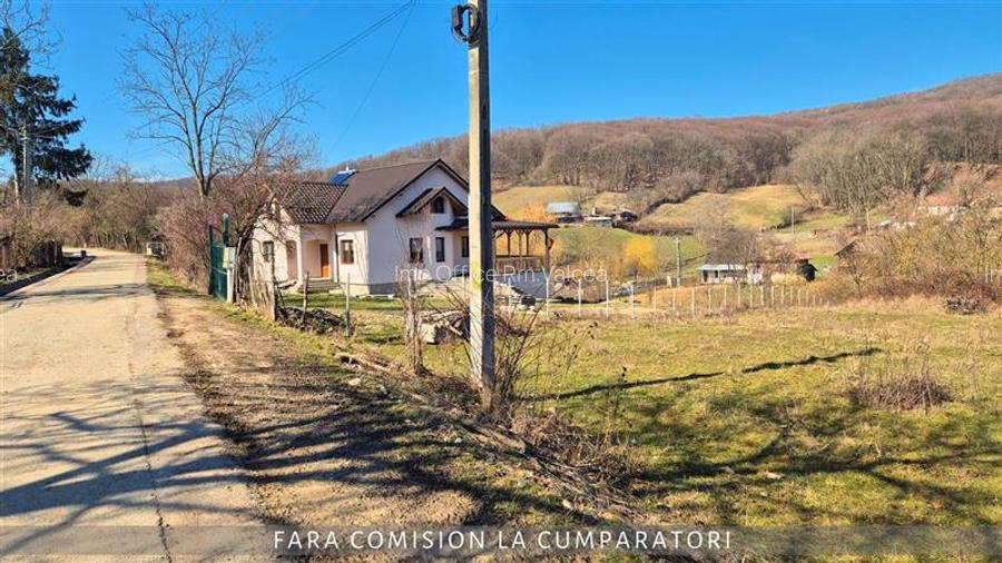 TEREN 872 MP, ZONA LINISTITA, AER CURAT - 5