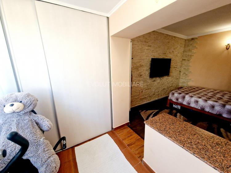 Casa la sol cu 3 camere + pod circulabil, complet renovata zona Anda, Constanta - 25