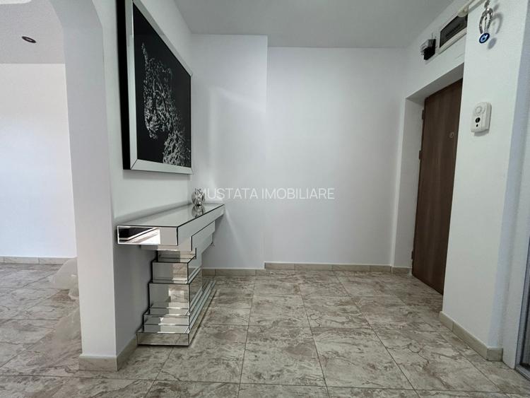 - Apartament La Cheie, 3 camere Calea Galati, suprafata 65mp. - 12