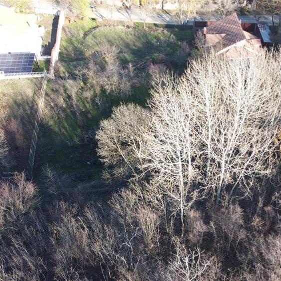 Teren de vanzare in Leamna de Jos - 2