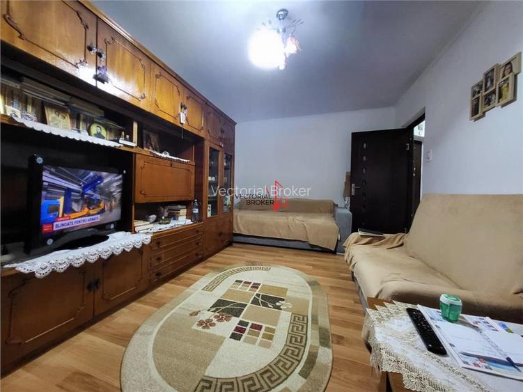 APARTAMENT 2 CAMERE DECOMANDAT / ETAJ 1 - 2