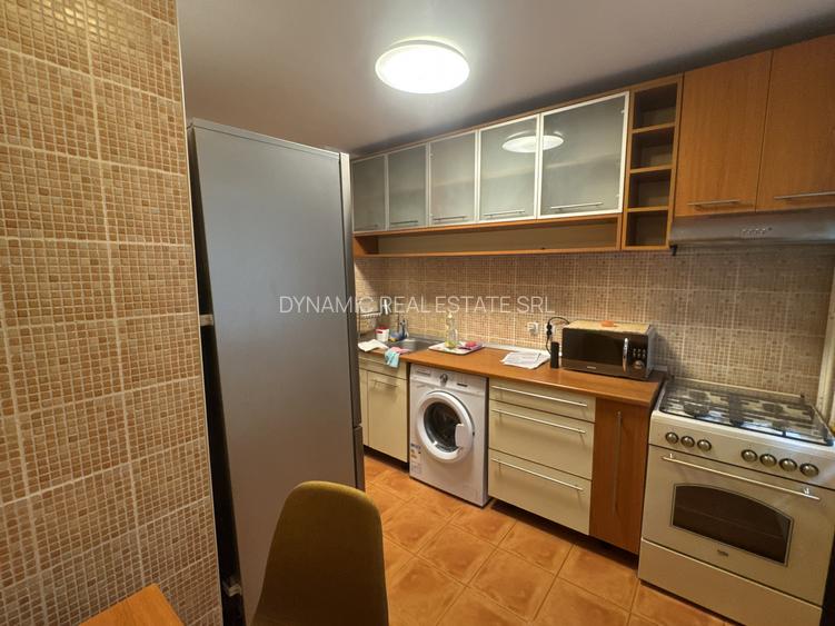 3 camere - Ozana - Titan - Centrala - Parcare - Metrou - Prima chirie - 3