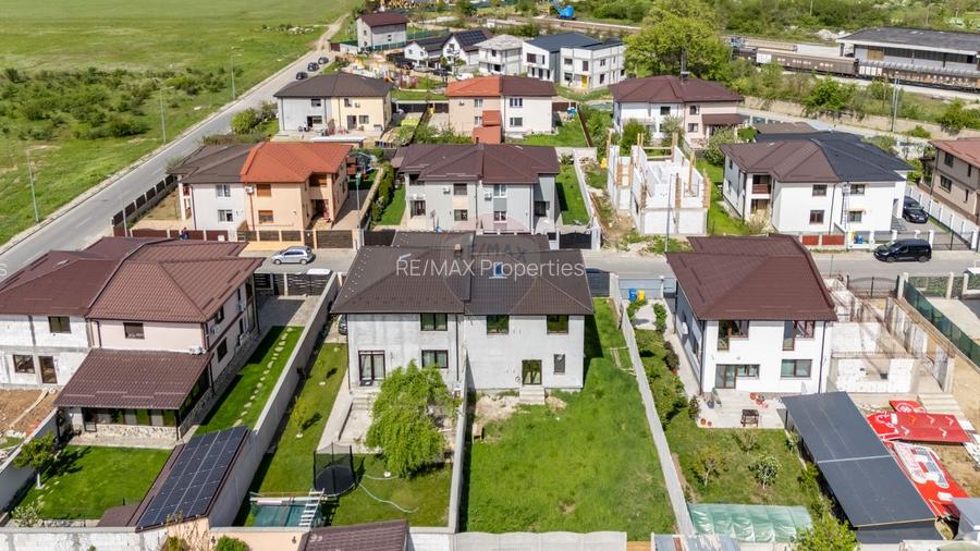 Casa duplex de vanzare Chitila 5 camere / teren 348 mp - 37