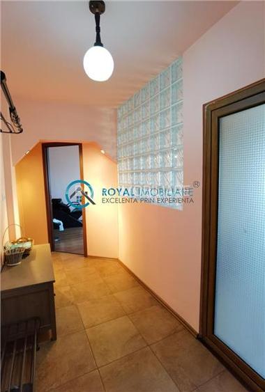 Royal Imobiliare - Vanzari apartamente P-ta Mihai Viteazu - 8