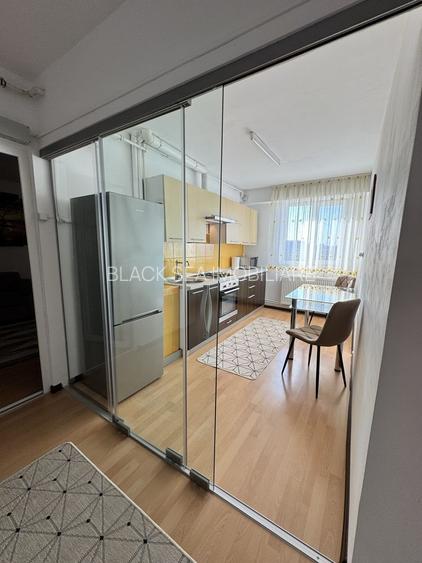 Apartament 2 camere, Bd Tomis zona Rustic, renovat, utilat - Ocazie - 4