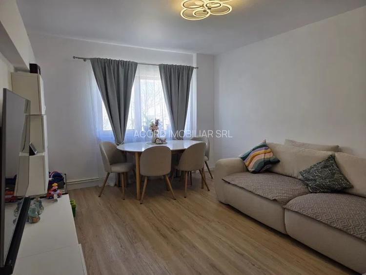 Soveja stradal-apartament 3 camere finisat modern - 2