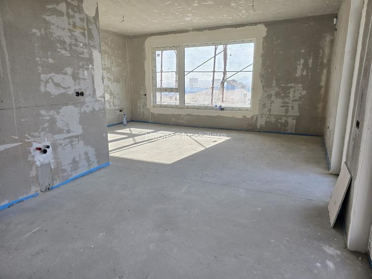 Casa noua , D+P+E+M, cu 5 camere, garaj dublu, in Dambu Rotund! - 23